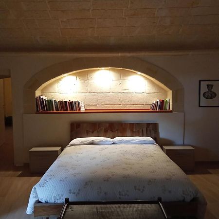 Casa Nel Quartiere Delle Ceramiche Villa Grottaglie Exteriör bild