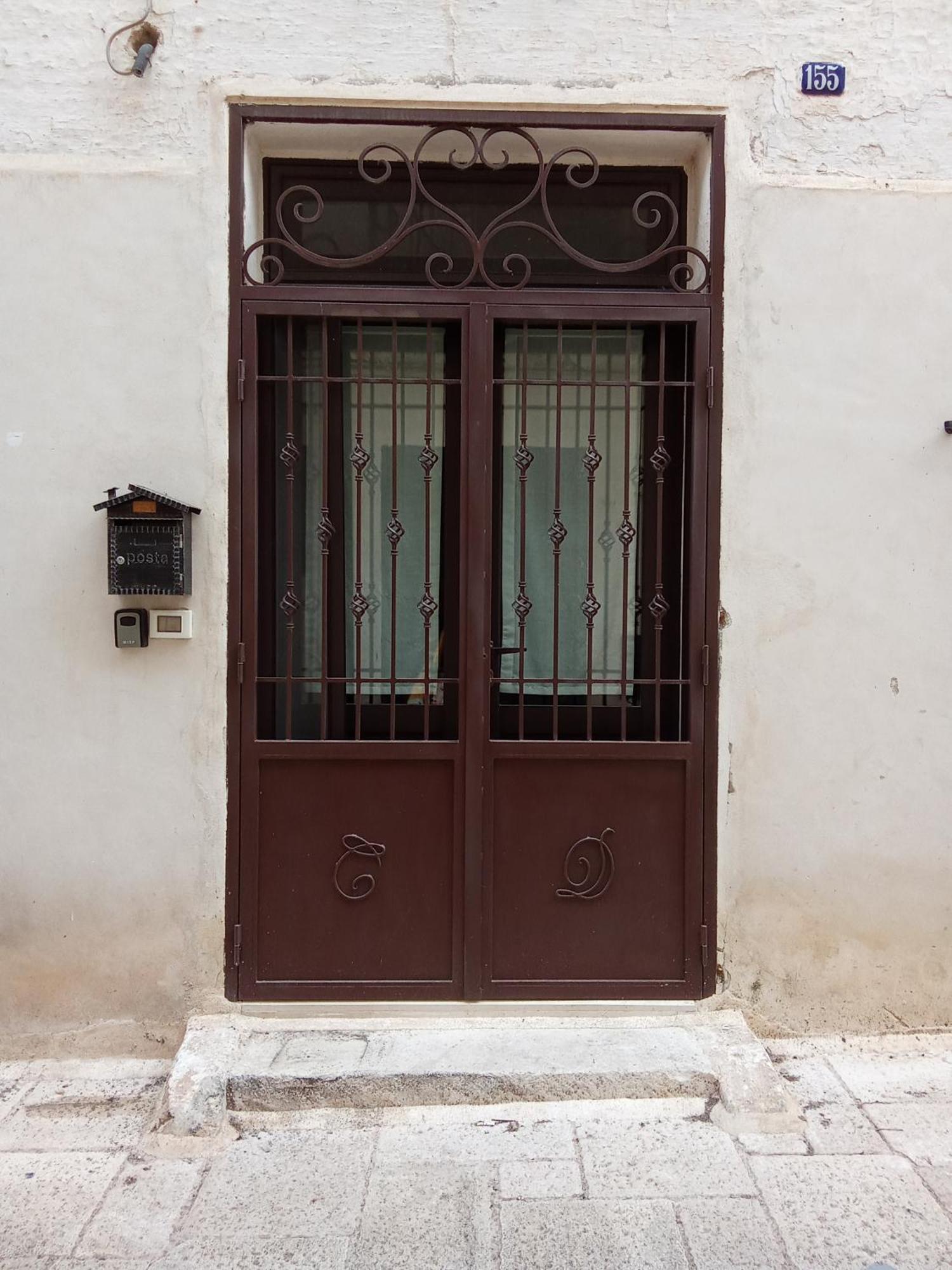 Casa Nel Quartiere Delle Ceramiche Villa Grottaglie Exteriör bild